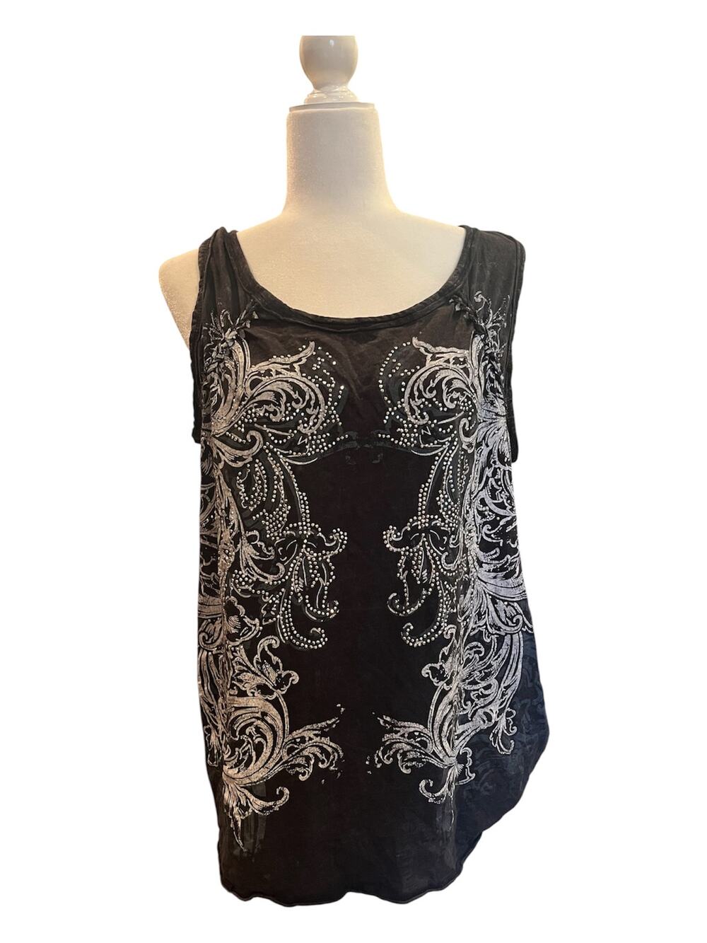 Maurices Gray Studded Western Tank Top Women's Large Paisley Sleeveless Casual